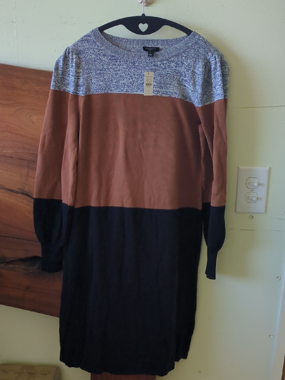 Talbots Colorblock Long-Sleeve Knit Dress in Black, Brown & Gray-Speckle